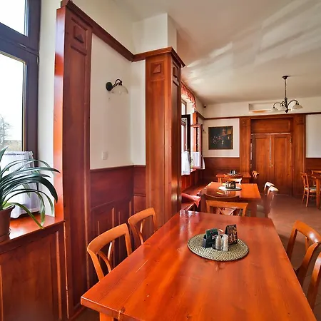 Affittacamere Penzion Karlštejn 3*