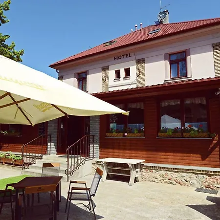 Penzion Karlstejn קארלשטיין