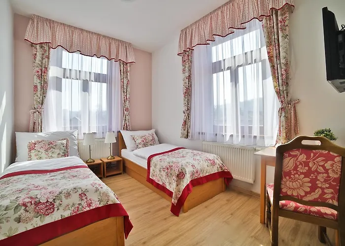 Maison d'hôtes Penzion Karlstejn 3*